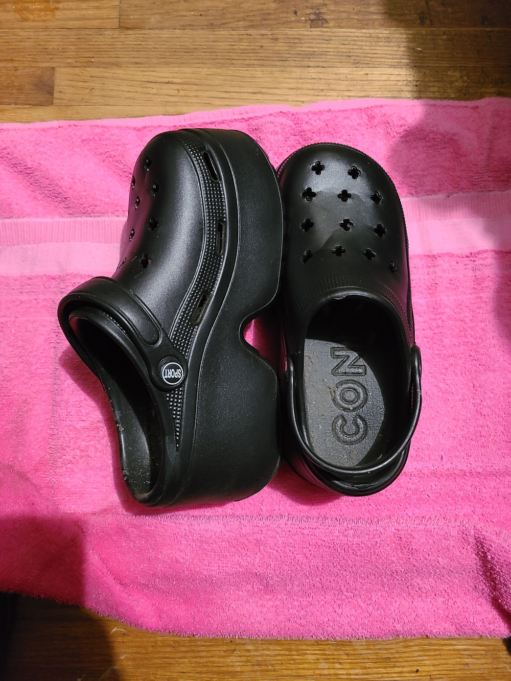 Women’s Black Platform Clog Sandals -